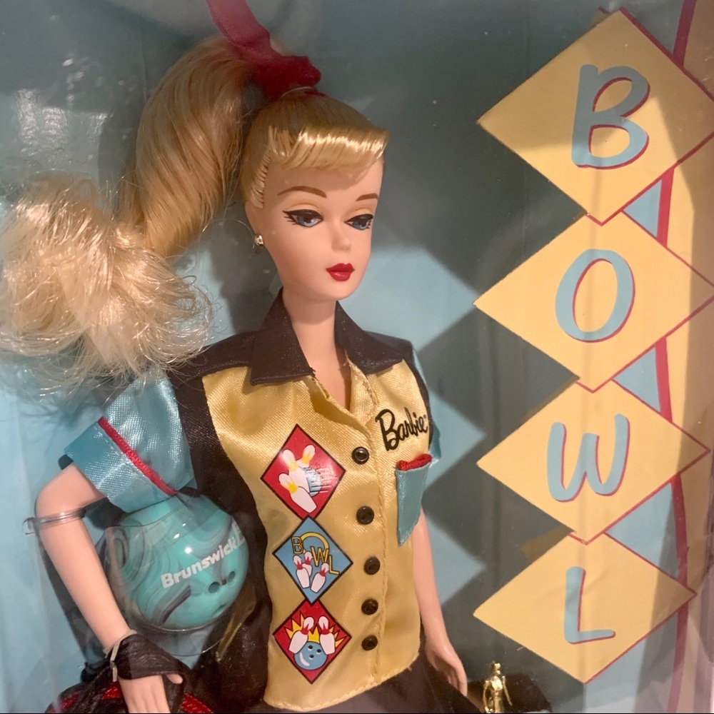 New in Box Bowling Champ Barbie, Vintage 1999